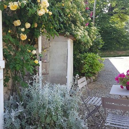 Au Calme Chez L'Habitant Foulayronnes 外观 照片